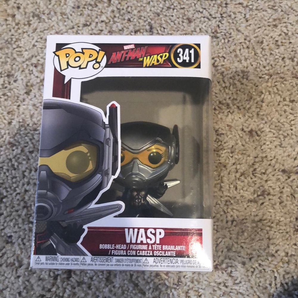 Funko pop — bobble head